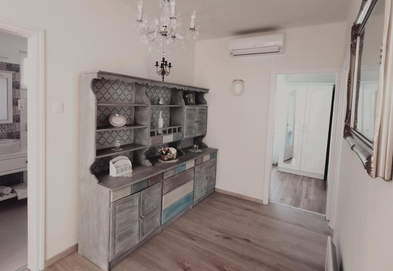 Family Garden Apartmanhaz Шиофок Экстерьер фото