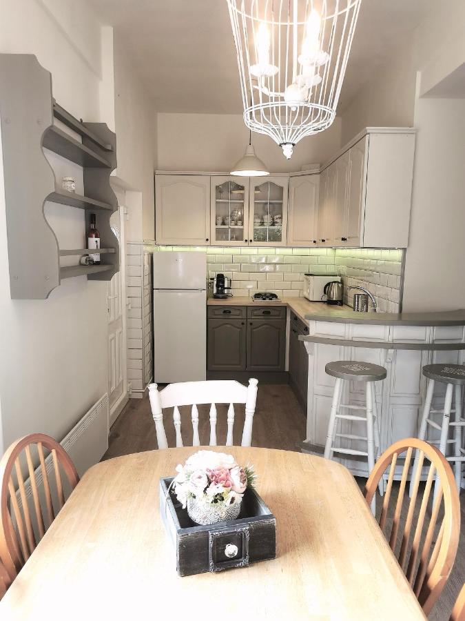 Family Garden Apartmanhaz Шиофок Экстерьер фото